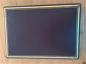 1887 Specimen/Proof set case - £5 down to 3d image 1