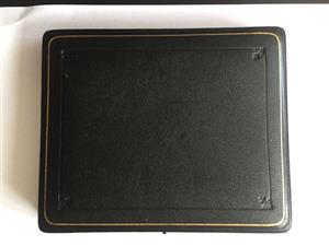 1887 Specimen/ Proof set £5 down - case only image 1
