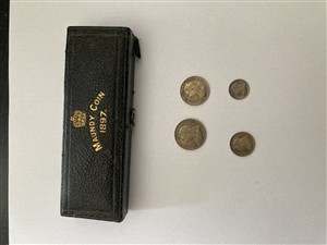 1897 Victoria Maundy set image 1